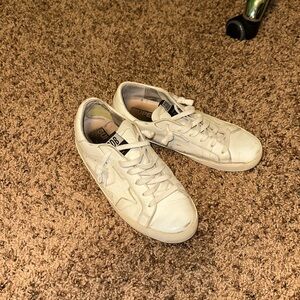 Golden Goose Superstars